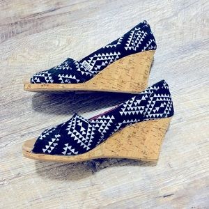 SOLD Toms Aztec Canvas Wedge Heels Size 10